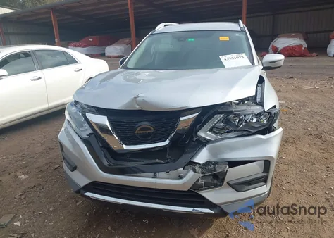 2020 Nissan Rogue Sv Fwd z USA, uszkodzony, nr VIN KNMAT2MT8LP522916